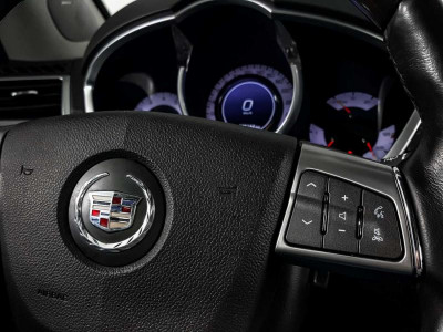 Cadillac SRX 3.0 AT AWD (271 л. с.)