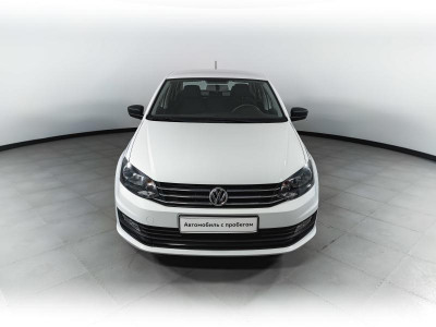 Volkswagen Polo 1.6 MPI AT (110 л. с.)