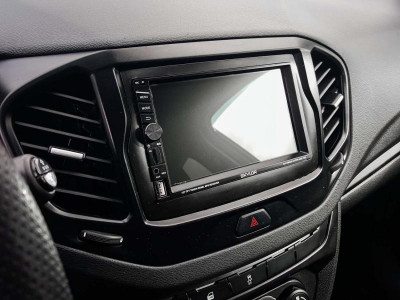 LADA Vesta 1.6 MT (106 л. с.)