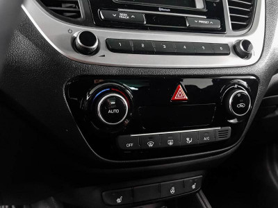 Hyundai Solaris 1.6 AT (123 л.с.)
