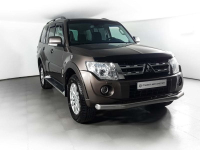 Mitsubishi Pajero 3.0 AT AWD (178 л. с.)