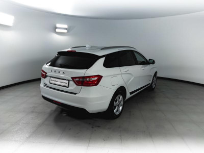 LADA Vesta SW 1.6 MT (106 л.с.)