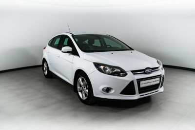 Ford Focus 1.6 MT (105 л. с.)