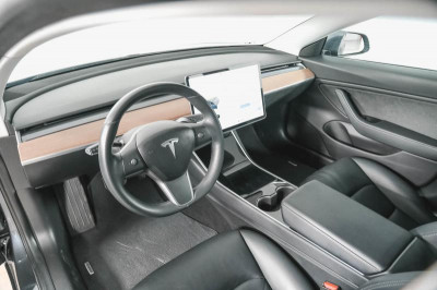 Tesla Model 3 258 кВТ (351 л.с.) полный привод, АКПП