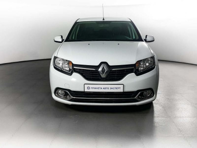 Renault Logan 1.6 AT (102 л. с.)