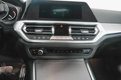 BMW 3 серия 320d Steptronic xDrive (190 л.с.)