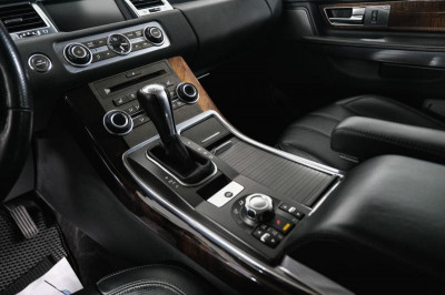 Land Rover Range Rover Sport 3.0 TD AT (245 л. с.)