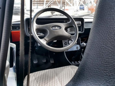 LADA 2107 1.6 MT (75 л. с.)
