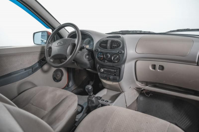 LADA Kalina 1.6 MT 16 кл (Евро-4) (98 л. с.)
