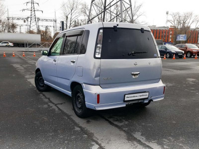 Nissan Cube 1.3 AT (85 л. с.)