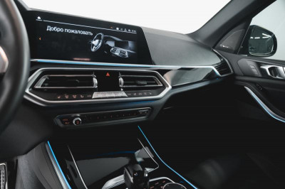 BMW Новый X5 xDrive30d Steptronic (249 л.с.)