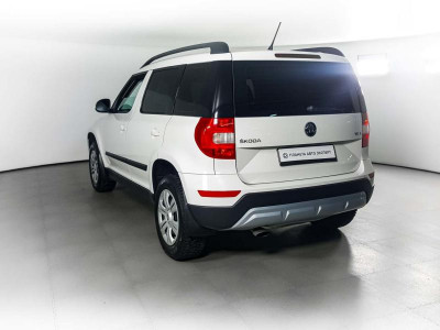ŠKODA YETI 1.6 AT (110 л. с.)