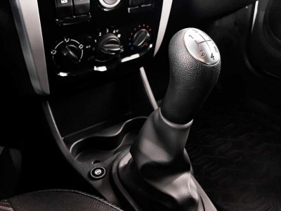 LADA Largus универсал 1.6 MT 16 кл (5 мест) (106 л. с.)