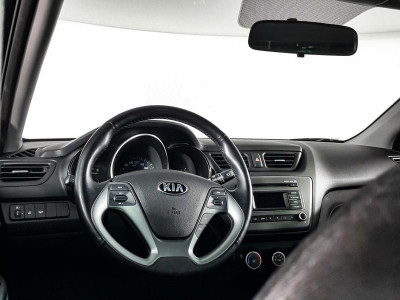 Kia Rio 1.6 MT (123 л. с.)