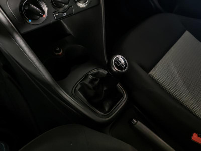 Volkswagen Polo 1.6 MT (105 л. с.)