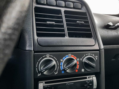 LADA 2112 1.6 MT (89 л. с.)
